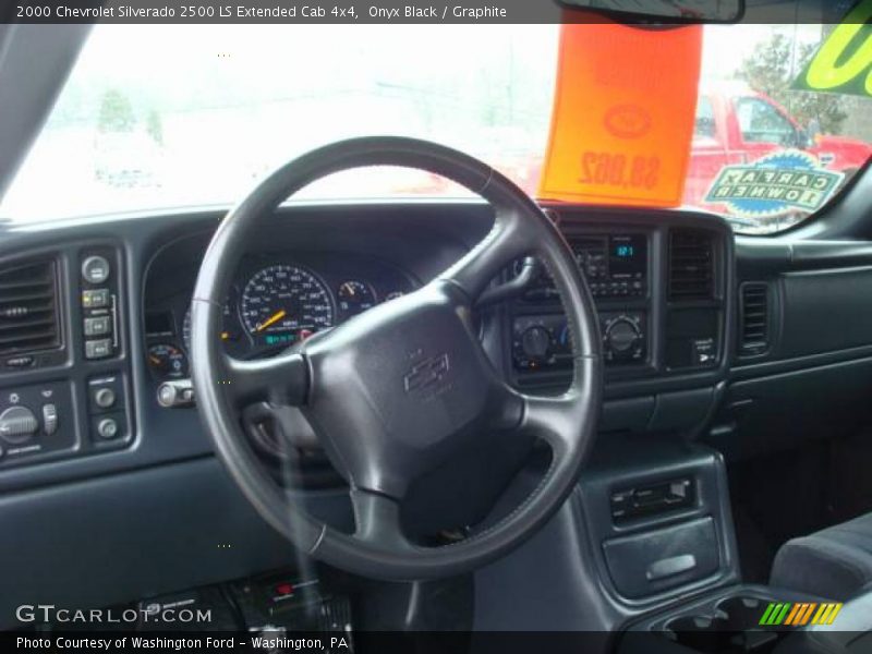 Onyx Black / Graphite 2000 Chevrolet Silverado 2500 LS Extended Cab 4x4