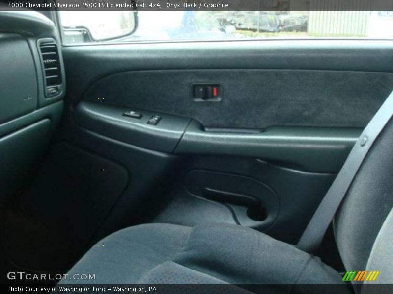 Onyx Black / Graphite 2000 Chevrolet Silverado 2500 LS Extended Cab 4x4