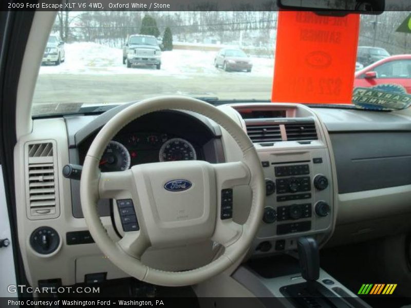 Oxford White / Stone 2009 Ford Escape XLT V6 4WD