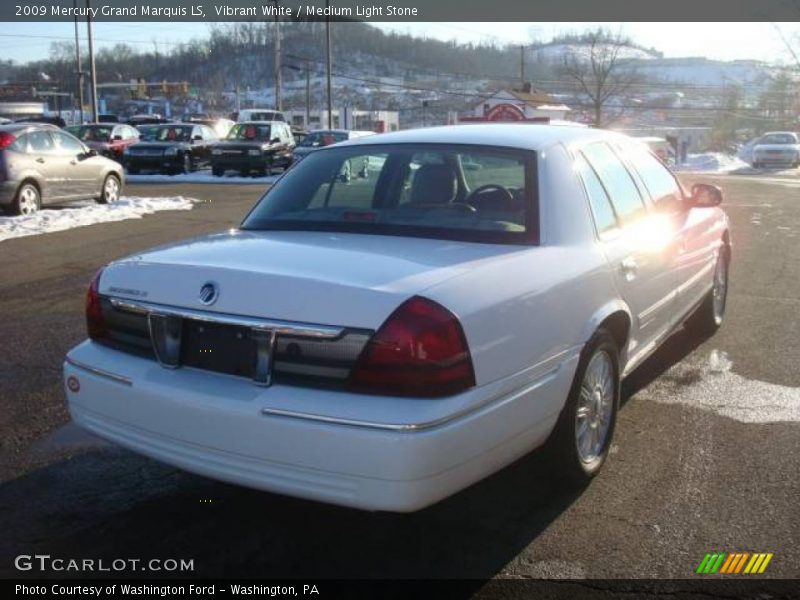 Vibrant White / Medium Light Stone 2009 Mercury Grand Marquis LS