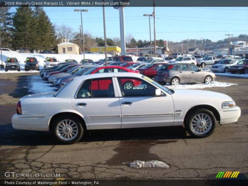 Vibrant White / Medium Light Stone 2009 Mercury Grand Marquis LS