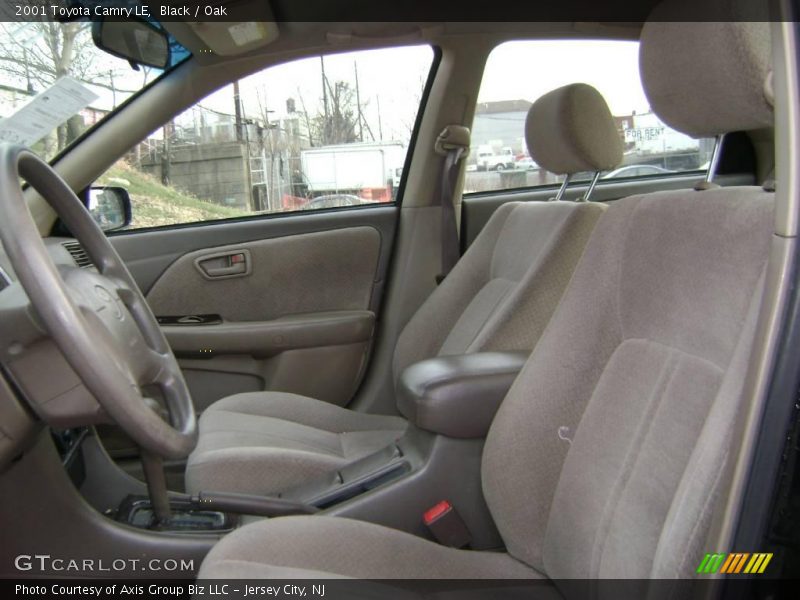 Black / Oak 2001 Toyota Camry LE