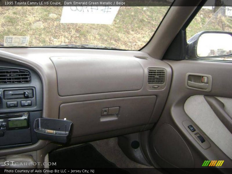 Dark Emerald Green Metallic / Beige 1995 Toyota Camry LE V6 Coupe