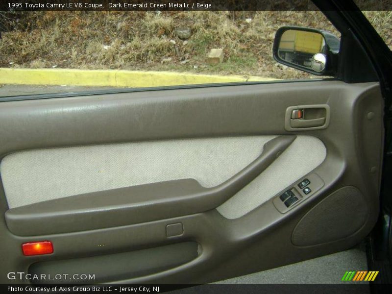 Dark Emerald Green Metallic / Beige 1995 Toyota Camry LE V6 Coupe