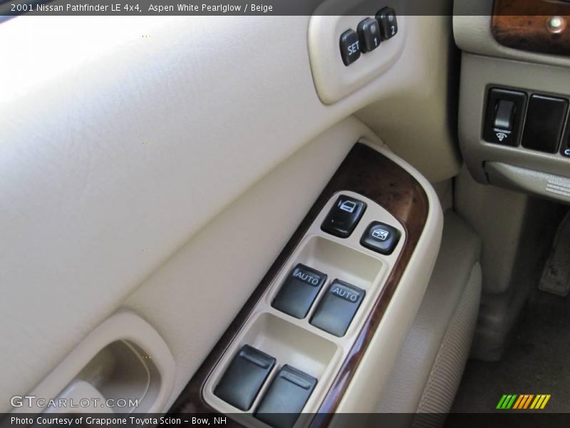 Aspen White Pearlglow / Beige 2001 Nissan Pathfinder LE 4x4