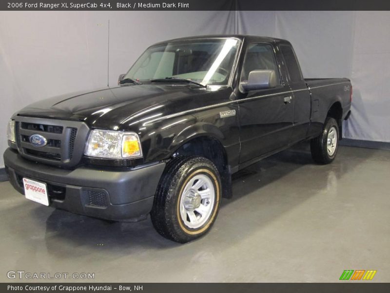 Black / Medium Dark Flint 2006 Ford Ranger XL SuperCab 4x4