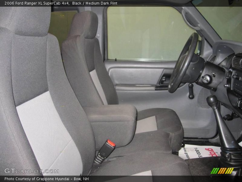 Black / Medium Dark Flint 2006 Ford Ranger XL SuperCab 4x4