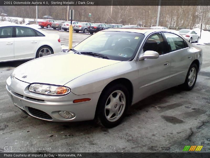 Sterling Metallic / Dark Gray 2001 Oldsmobile Aurora 4.0