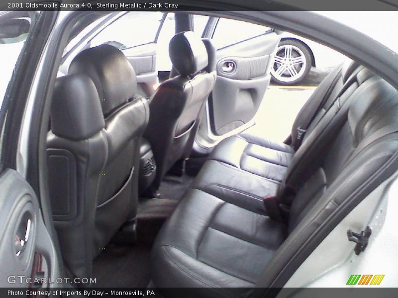 Sterling Metallic / Dark Gray 2001 Oldsmobile Aurora 4.0