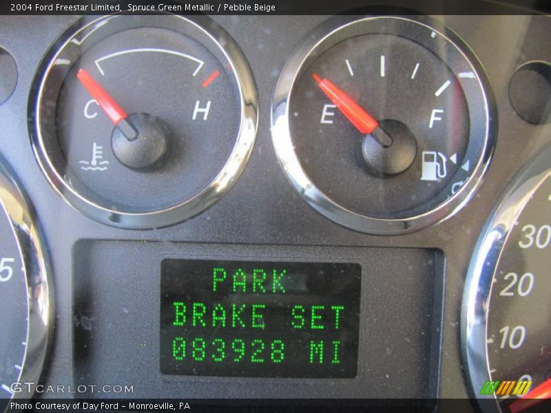 Spruce Green Metallic / Pebble Beige 2004 Ford Freestar Limited