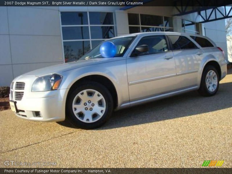 Bright Silver Metallic / Dark Slate Gray/Light Graystone 2007 Dodge Magnum SXT