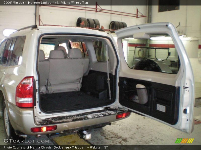 Viking White / Tan 2006 Mitsubishi Montero Limited 4x4