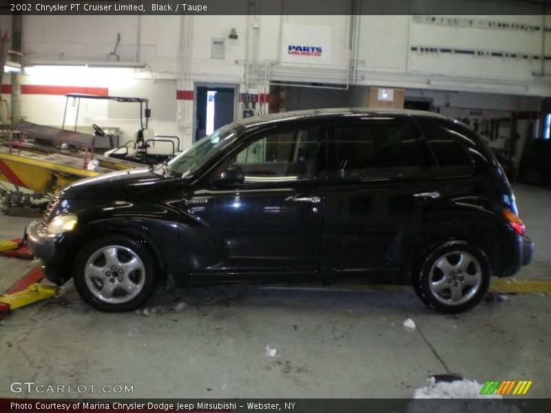 Black / Taupe 2002 Chrysler PT Cruiser Limited