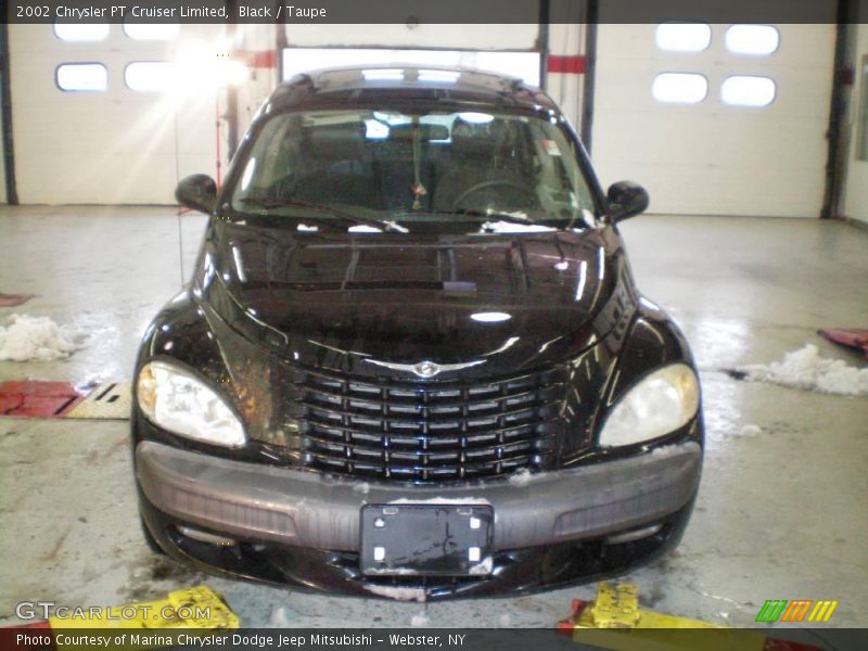 Black / Taupe 2002 Chrysler PT Cruiser Limited