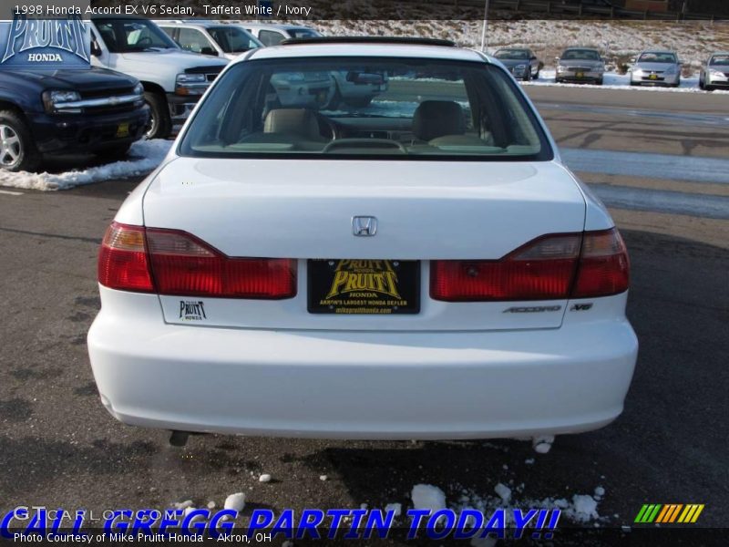 Taffeta White / Ivory 1998 Honda Accord EX V6 Sedan