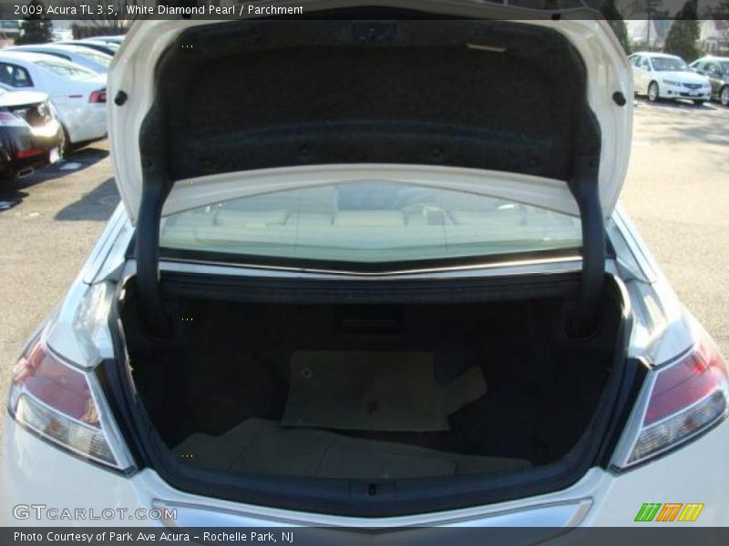 White Diamond Pearl / Parchment 2009 Acura TL 3.5