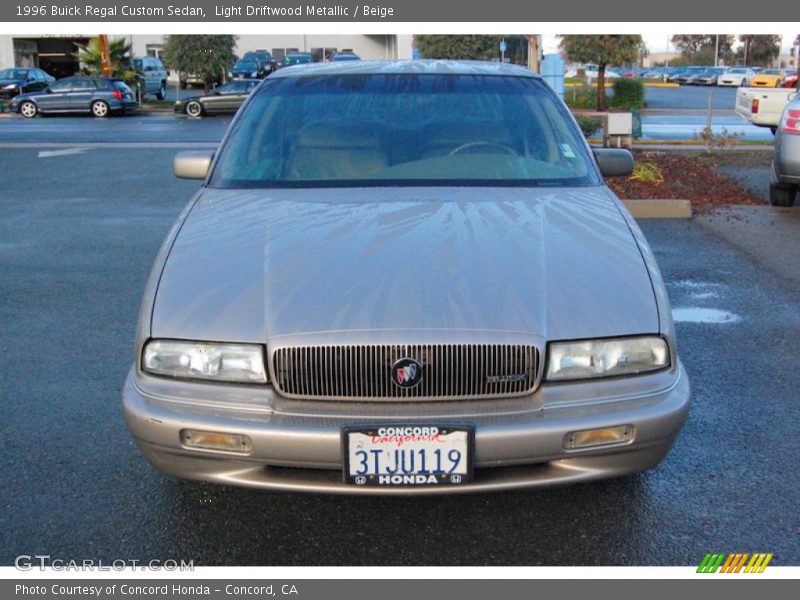 Light Driftwood Metallic / Beige 1996 Buick Regal Custom Sedan