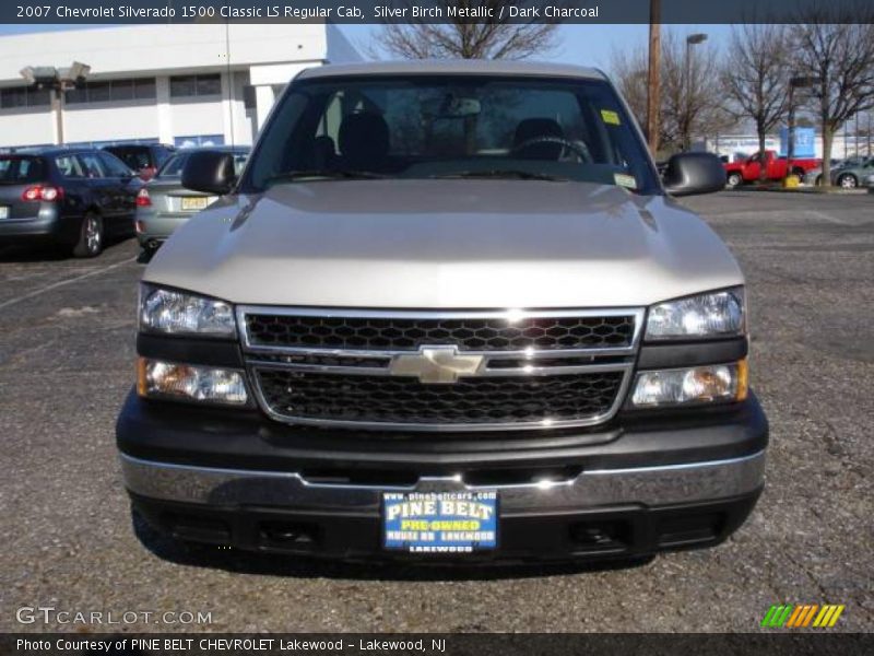 Silver Birch Metallic / Dark Charcoal 2007 Chevrolet Silverado 1500 Classic LS Regular Cab