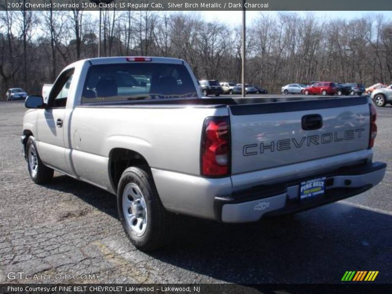 Silver Birch Metallic / Dark Charcoal 2007 Chevrolet Silverado 1500 Classic LS Regular Cab