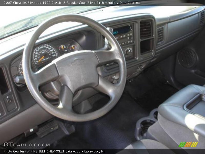 Silver Birch Metallic / Dark Charcoal 2007 Chevrolet Silverado 1500 Classic LS Regular Cab