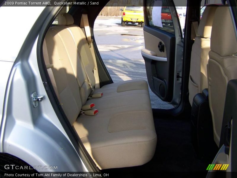 Quicksilver Metallic / Sand 2009 Pontiac Torrent AWD
