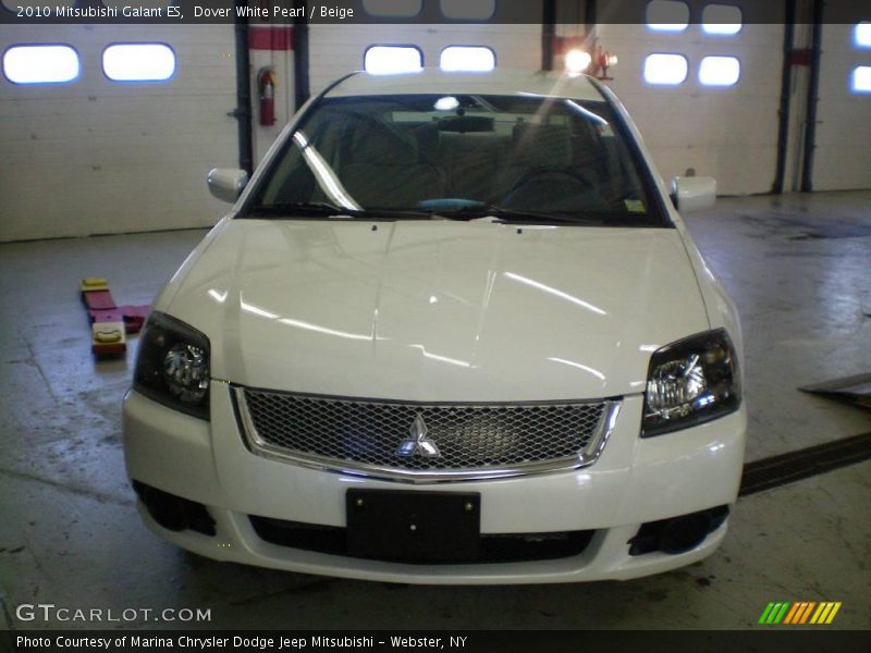 Dover White Pearl / Beige 2010 Mitsubishi Galant ES