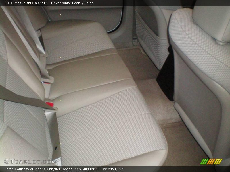 Dover White Pearl / Beige 2010 Mitsubishi Galant ES