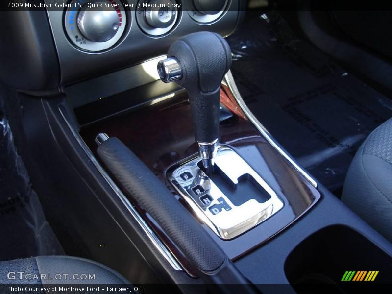 Quick Silver Pearl / Medium Gray 2009 Mitsubishi Galant ES