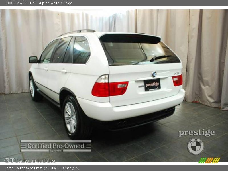 Alpine White / Beige 2006 BMW X5 4.4i