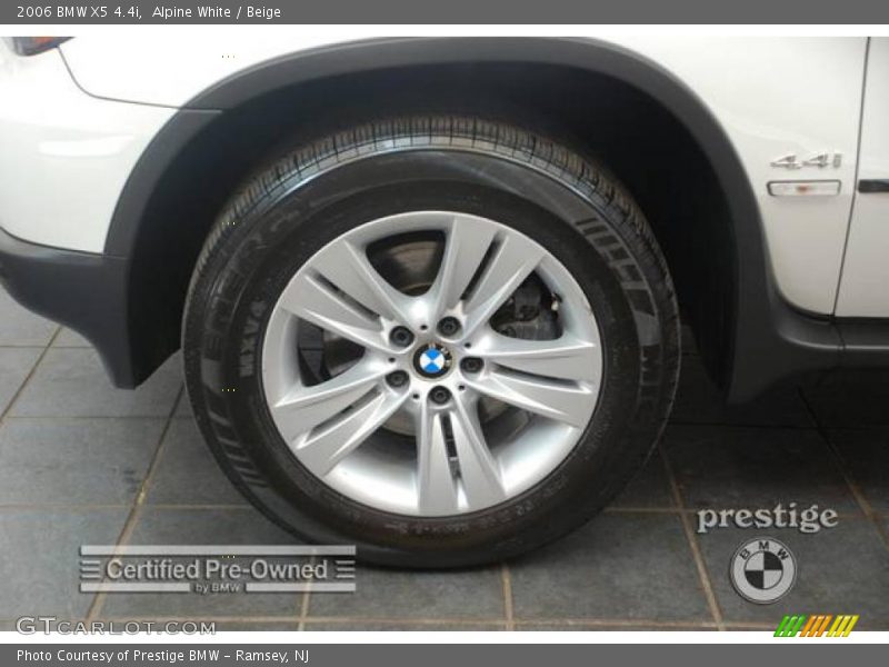 Alpine White / Beige 2006 BMW X5 4.4i