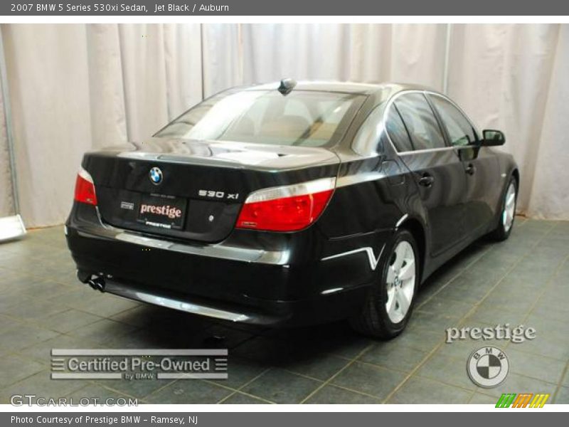 Jet Black / Auburn 2007 BMW 5 Series 530xi Sedan