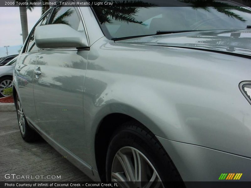Titanium Metallic / Light Gray 2006 Toyota Avalon Limited