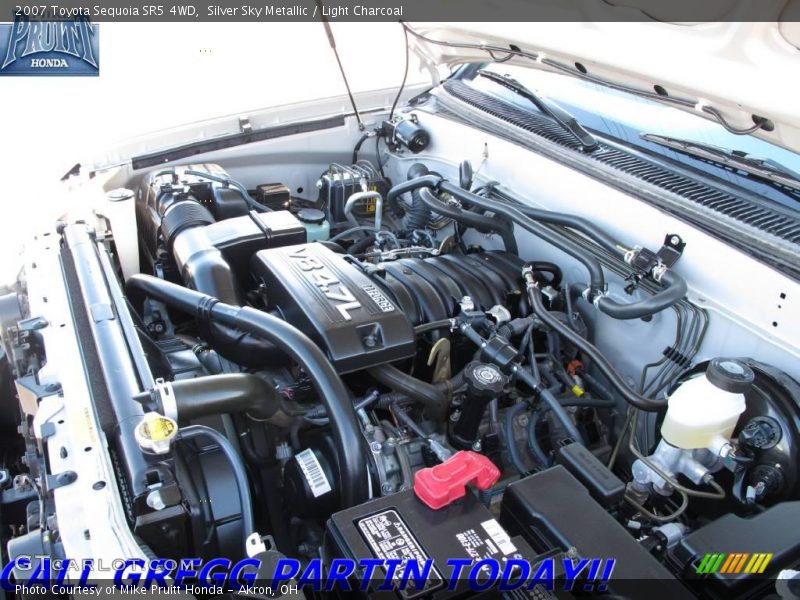 Silver Sky Metallic / Light Charcoal 2007 Toyota Sequoia SR5 4WD