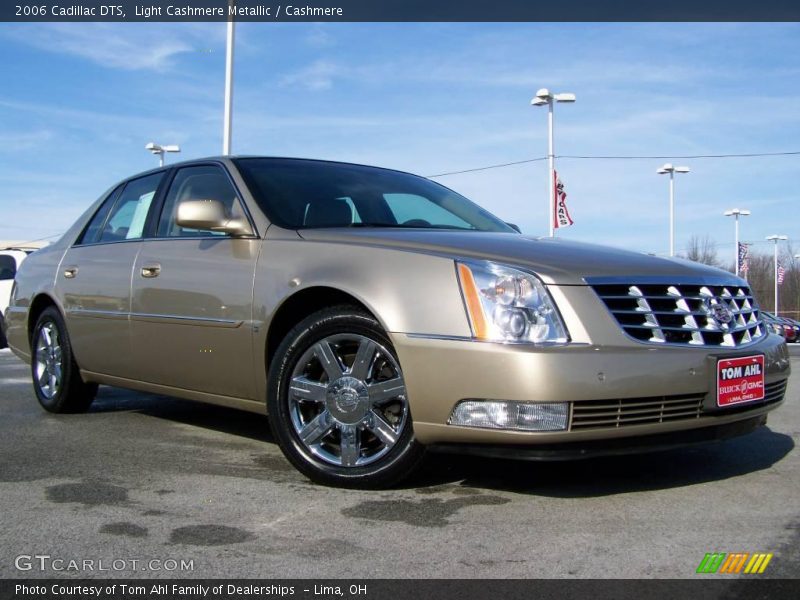 Light Cashmere Metallic / Cashmere 2006 Cadillac DTS