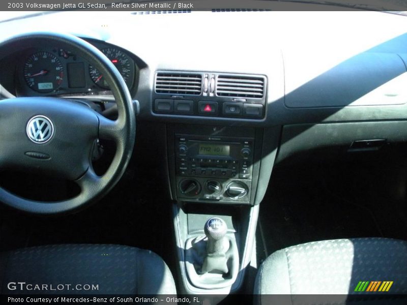 Reflex Silver Metallic / Black 2003 Volkswagen Jetta GL Sedan