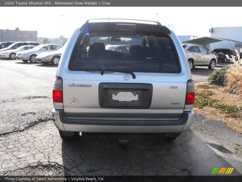 Millennium Silver Metallic / Gray 2000 Toyota 4Runner SR5