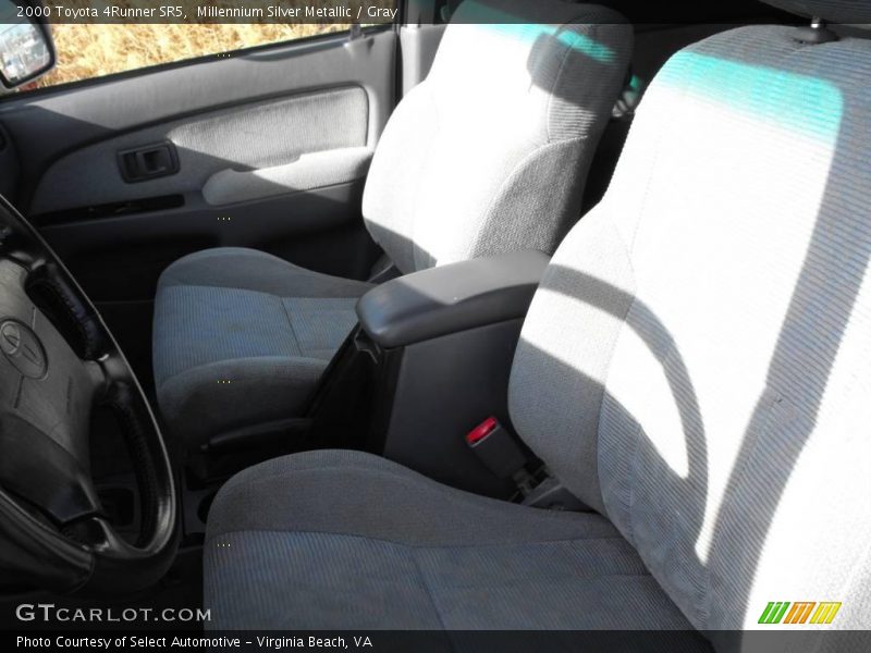 Millennium Silver Metallic / Gray 2000 Toyota 4Runner SR5