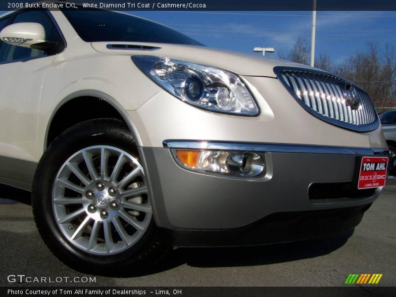 White Diamond Tri Coat / Cashmere/Cocoa 2008 Buick Enclave CXL