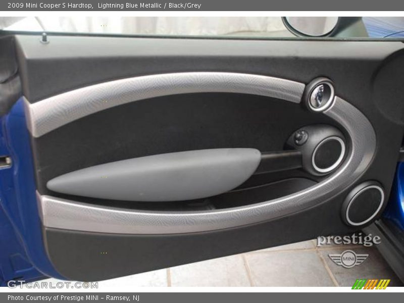 Lightning Blue Metallic / Black/Grey 2009 Mini Cooper S Hardtop