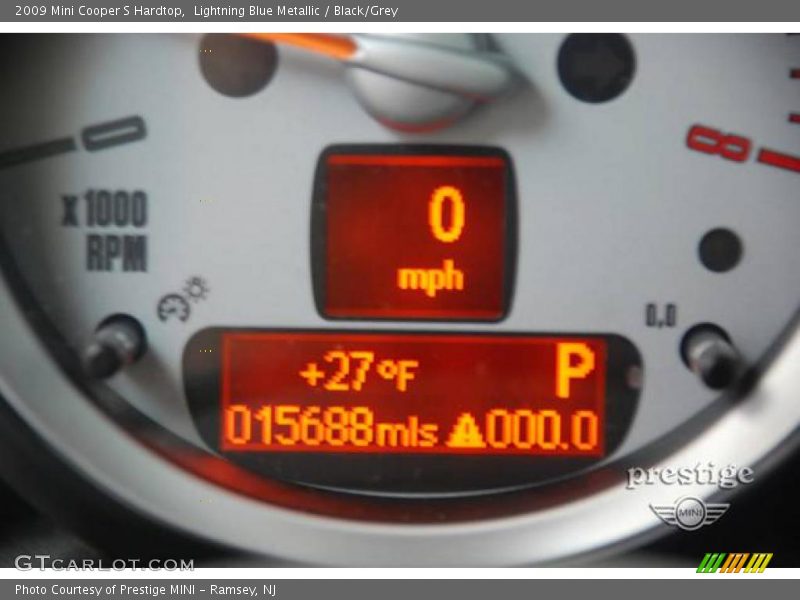 Lightning Blue Metallic / Black/Grey 2009 Mini Cooper S Hardtop