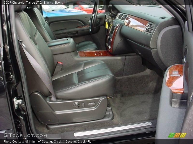 Black / Ebony 2007 Chevrolet Tahoe LTZ