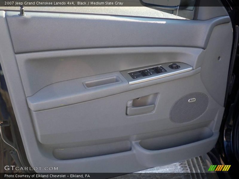 Black / Medium Slate Gray 2007 Jeep Grand Cherokee Laredo 4x4