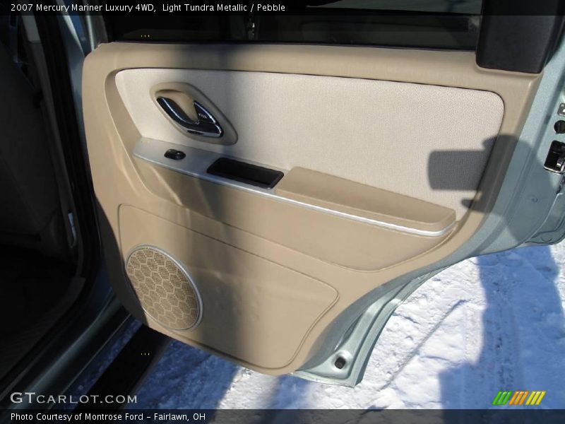 Light Tundra Metallic / Pebble 2007 Mercury Mariner Luxury 4WD