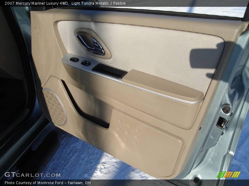 Light Tundra Metallic / Pebble 2007 Mercury Mariner Luxury 4WD