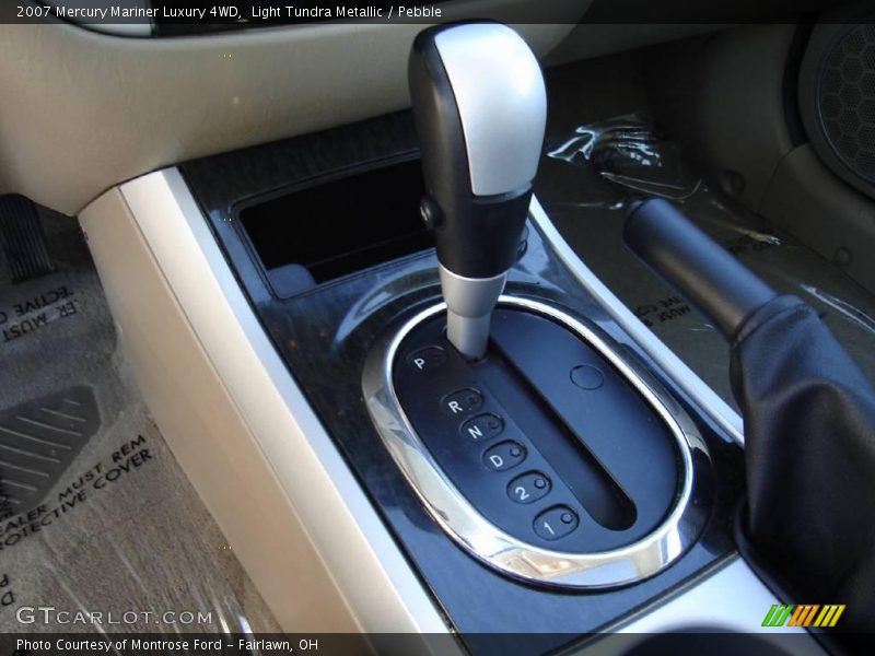 Light Tundra Metallic / Pebble 2007 Mercury Mariner Luxury 4WD