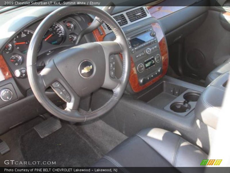Summit White / Ebony 2009 Chevrolet Suburban LT 4x4
