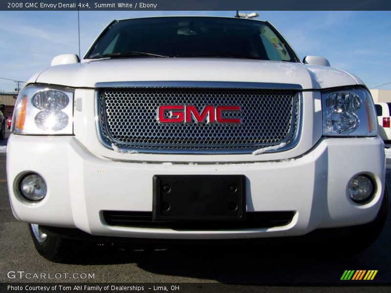 Summit White / Ebony 2008 GMC Envoy Denali 4x4