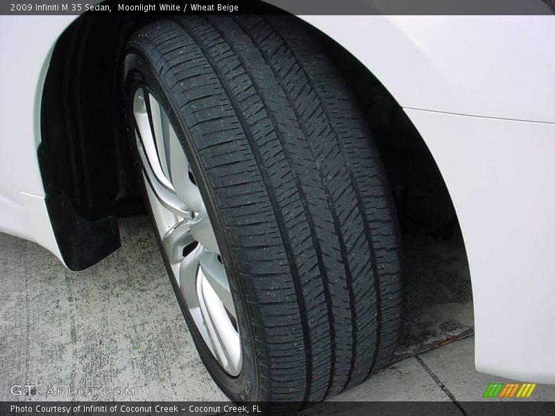 Moonlight White / Wheat Beige 2009 Infiniti M 35 Sedan