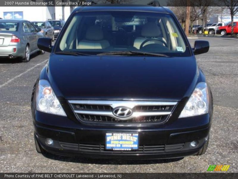 Galaxy Black / Beige 2007 Hyundai Entourage SE
