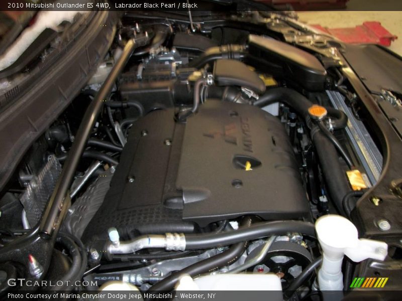 Labrador Black Pearl / Black 2010 Mitsubishi Outlander ES 4WD